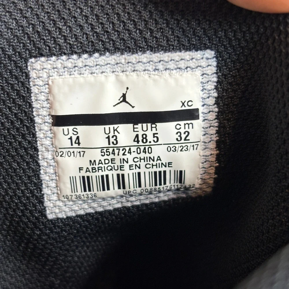 Jordan 1 Mid Nubuck Leather Athletic Basketball Sneaker Triple Black Mens Sz 14